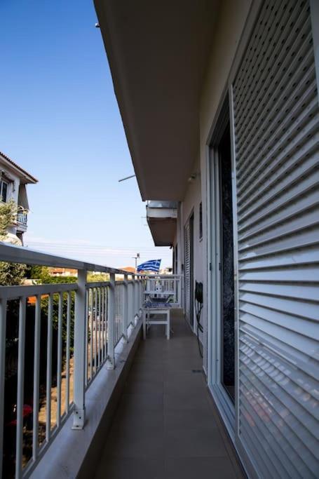Blue Theros Apartments Paralia Dionysiou Esterno foto